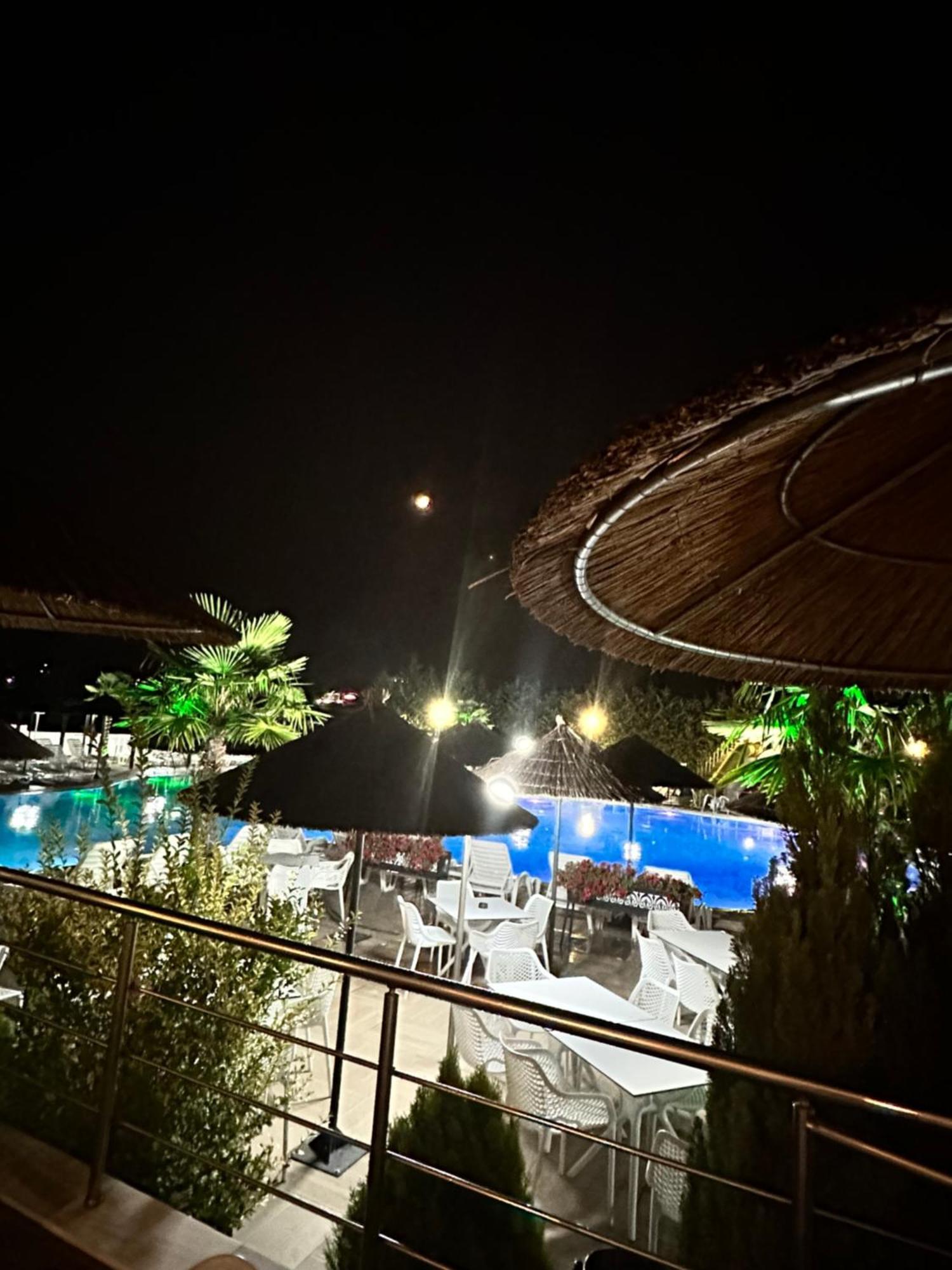 Hotel Aqua Kyrdżali Zewnętrze zdjęcie