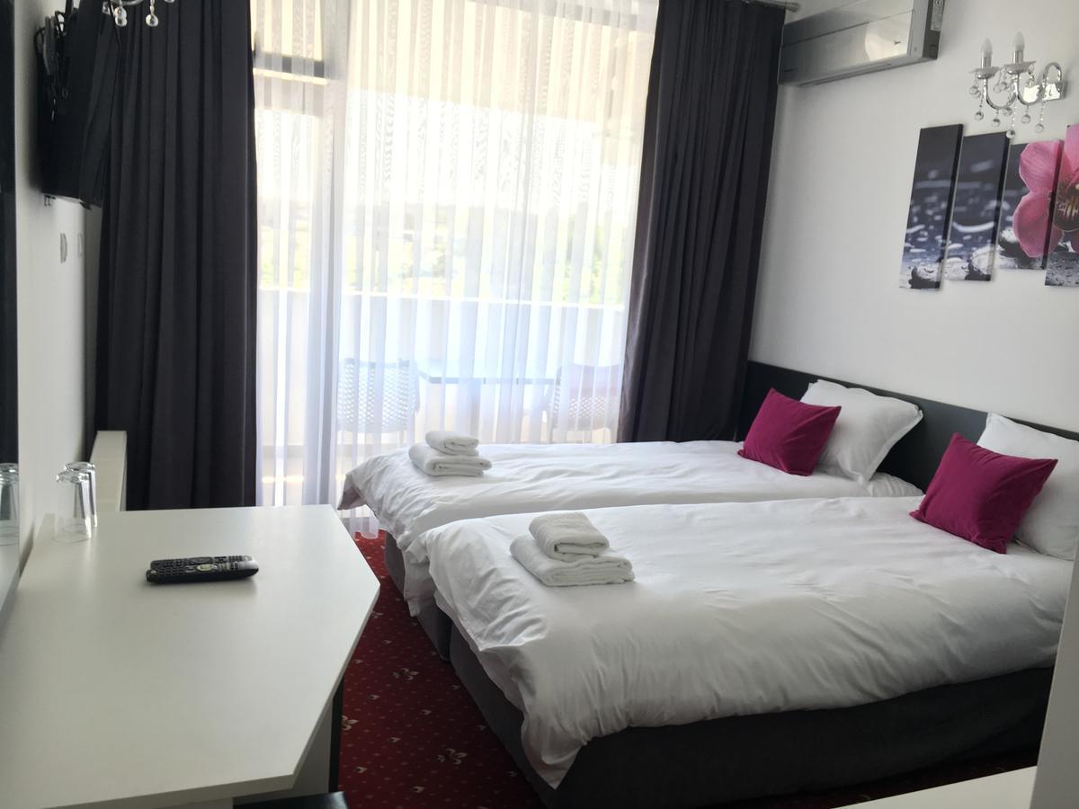 Hotel Aqua Kyrdżali Zewnętrze zdjęcie