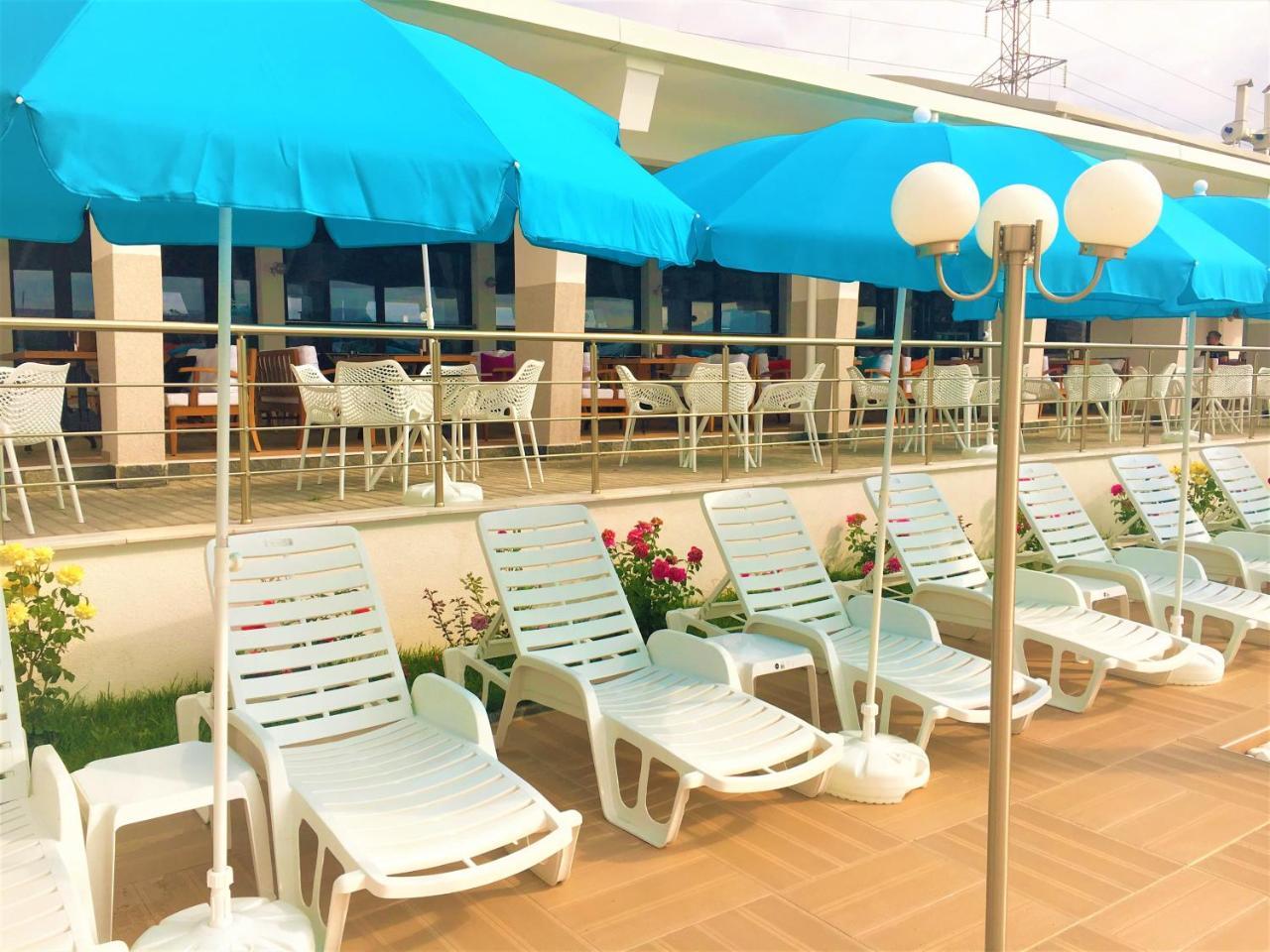 Hotel Aqua Kyrdżali Zewnętrze zdjęcie