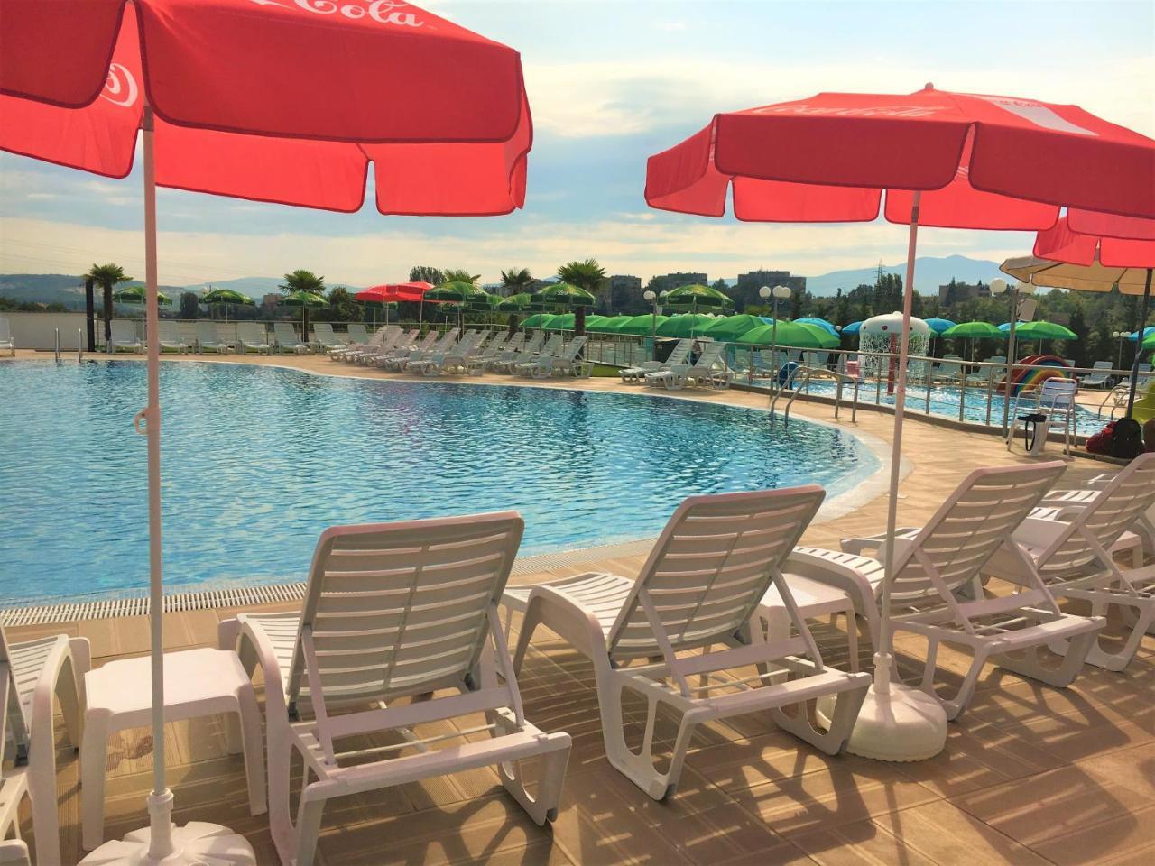 Hotel Aqua Kyrdżali Zewnętrze zdjęcie